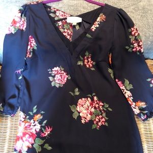 SKIES ARE BLUE blouse.